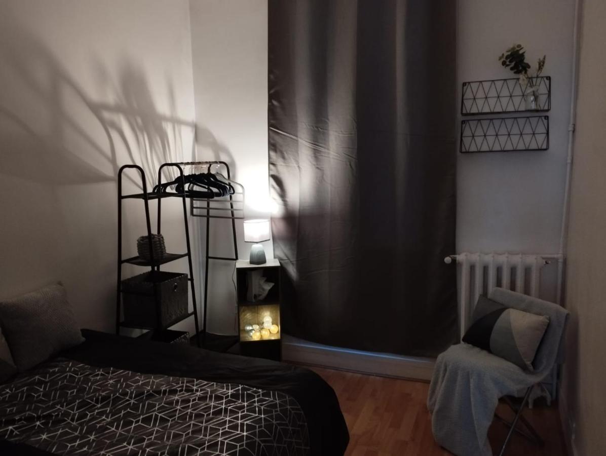 Parisian Vibes A Clichy Lägenhet Rum bild